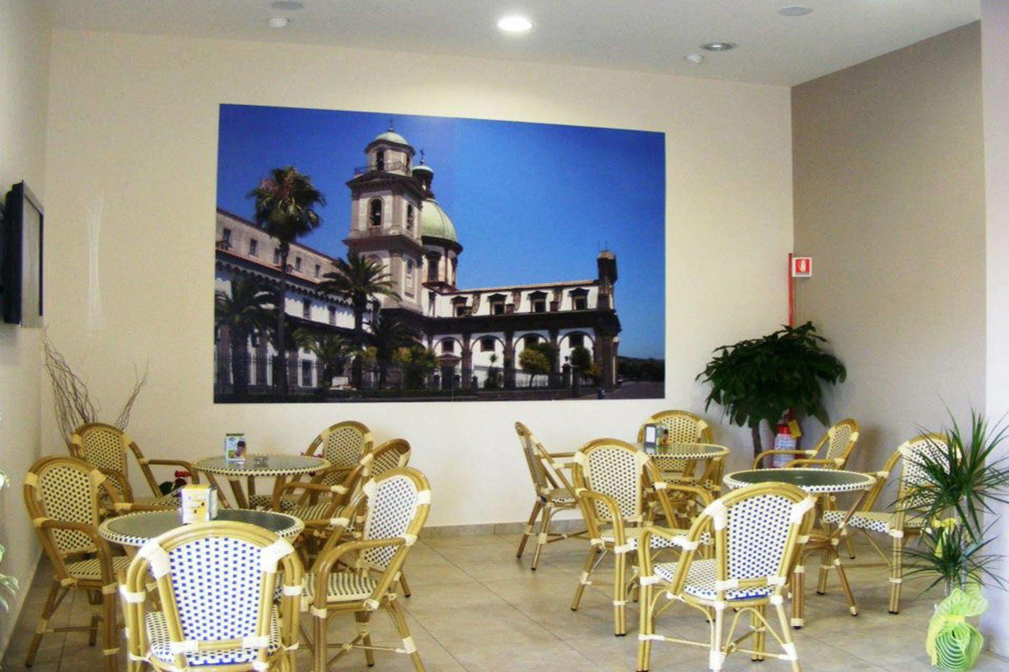 Hotel La Casa Del Pellegrino SantʼAnastasia Eksteriør billede